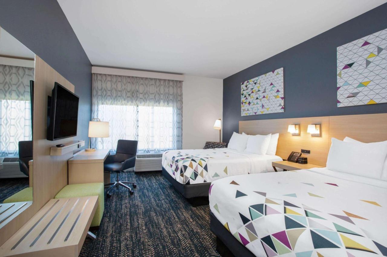 La Quinta Inn & Suites By Wyndham Manassas, Va- Dulles Airport Exterior photo